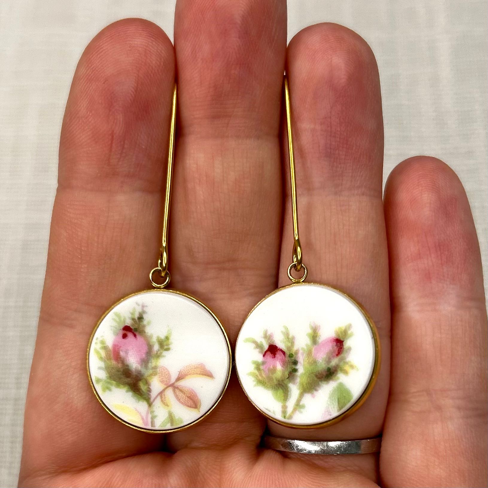 1947 Royal Albert ‘Moss Rose’ Dangly Earrings YM