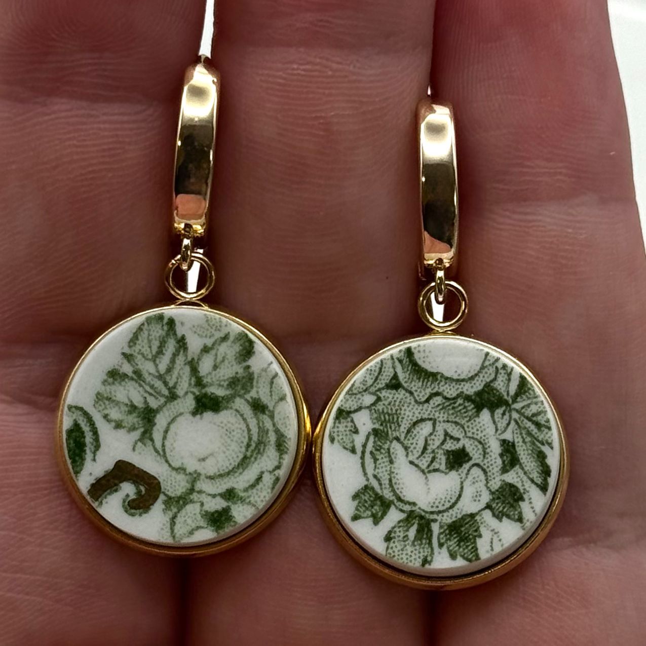 1891-1920 Ridgways Rose Broken Plate Huggies Earrings Yellow Goldtone
