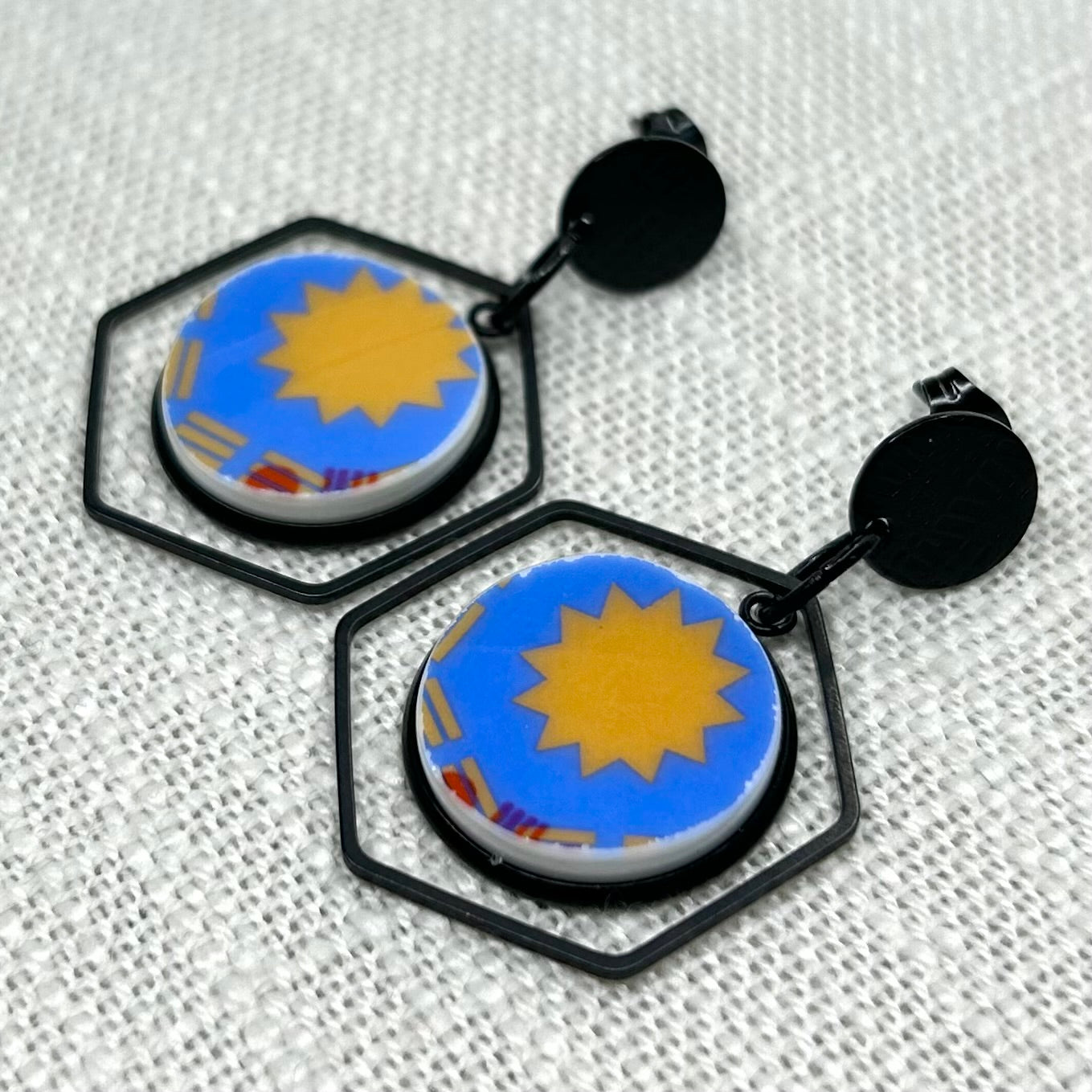 2000’s T2 Stud Dangly Earrings B