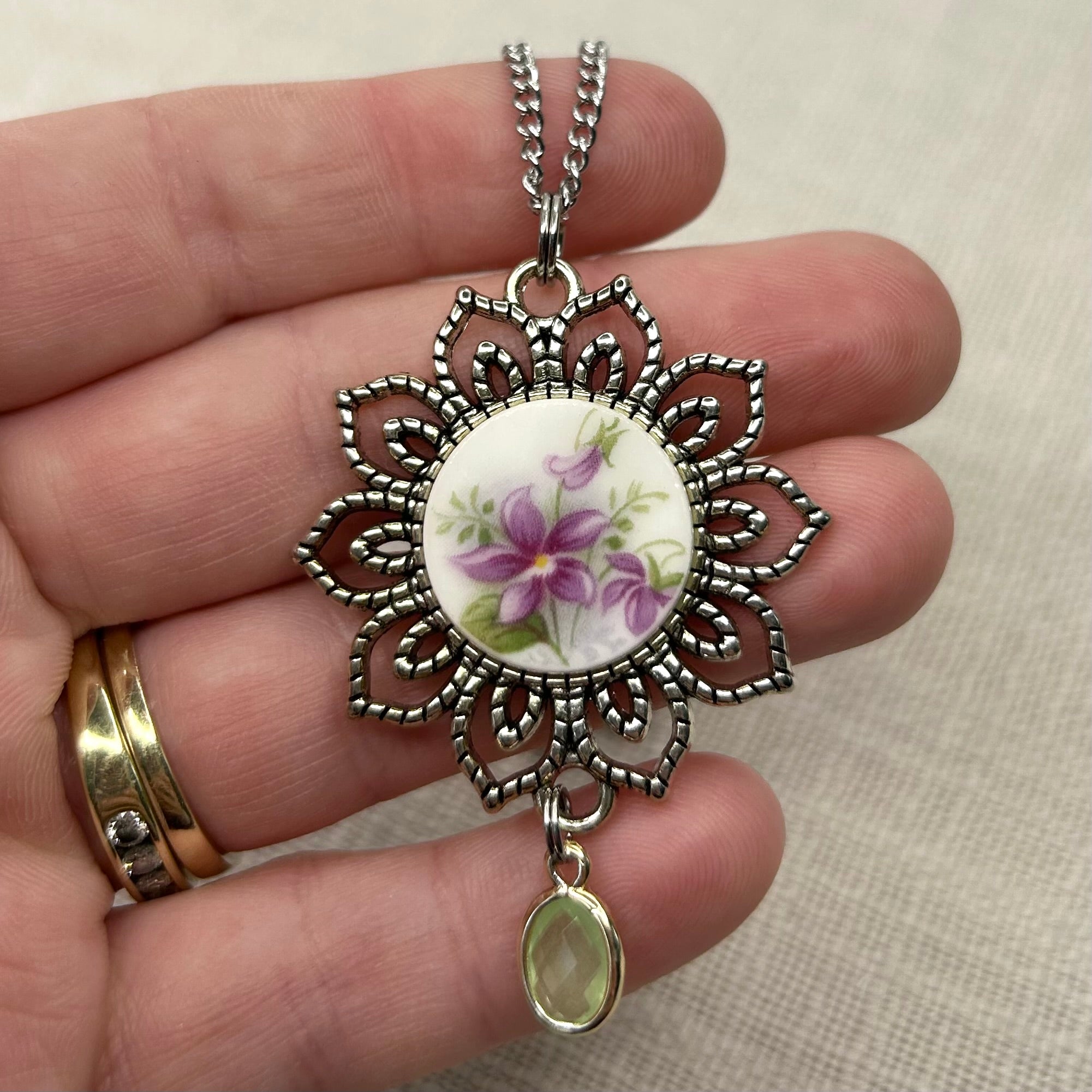 1966 Royal Albert ‘Sweet Violets’ Pendant Necklace