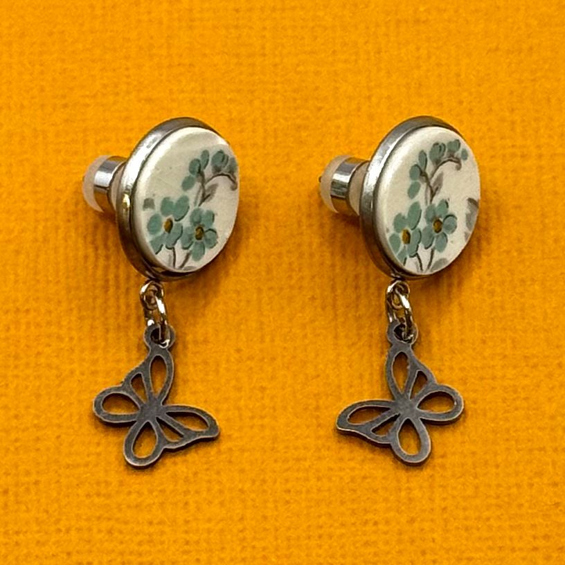 1940s Maddock and Sons Broken China Stud Earrings Silver