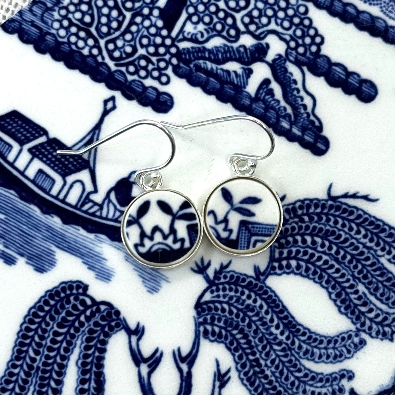 1960’s Sterling Silver Churchill ‘Blue Willow’ Dangly Earrings