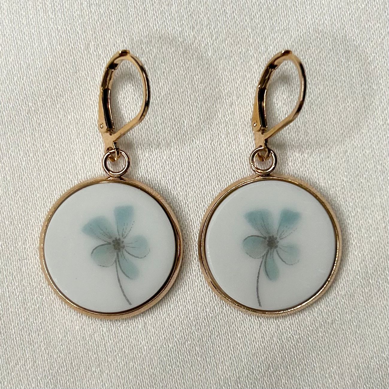 1967-79 Noritake ‘Alouette’ Leverback Dangly Earrings RM