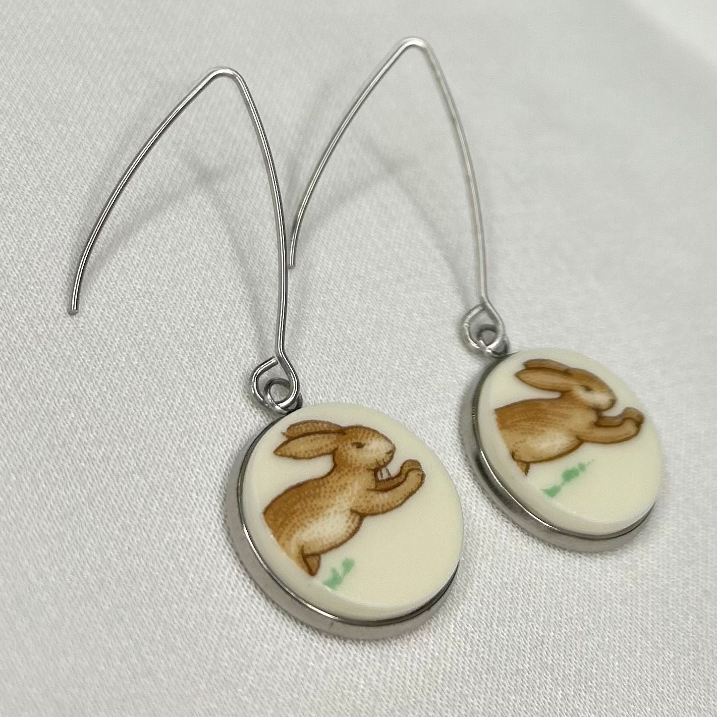 Bunnykins by Royal Doulton Hooks Dangly Earrings SM
