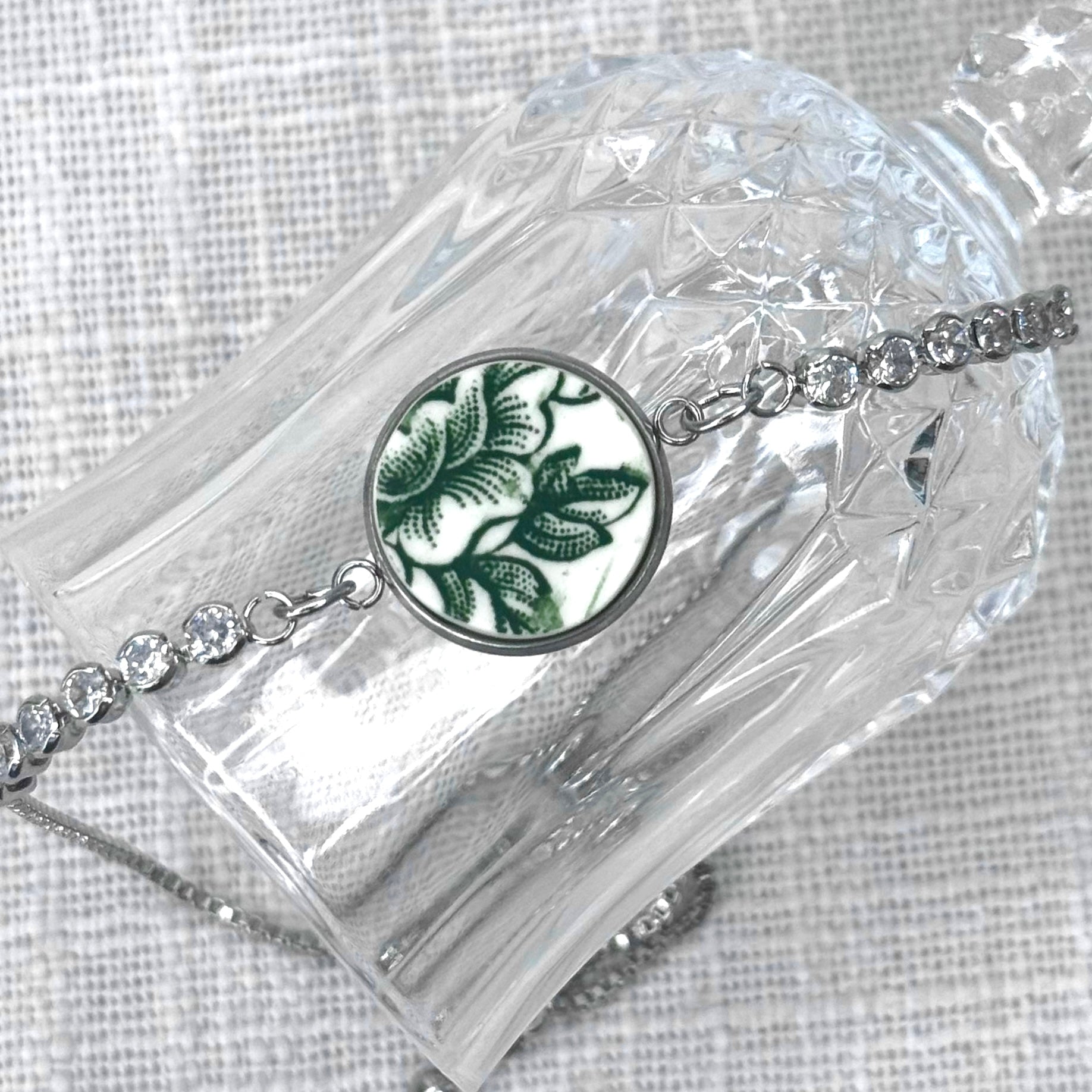 1960’s English Ironstone Adjustable Bracelet P