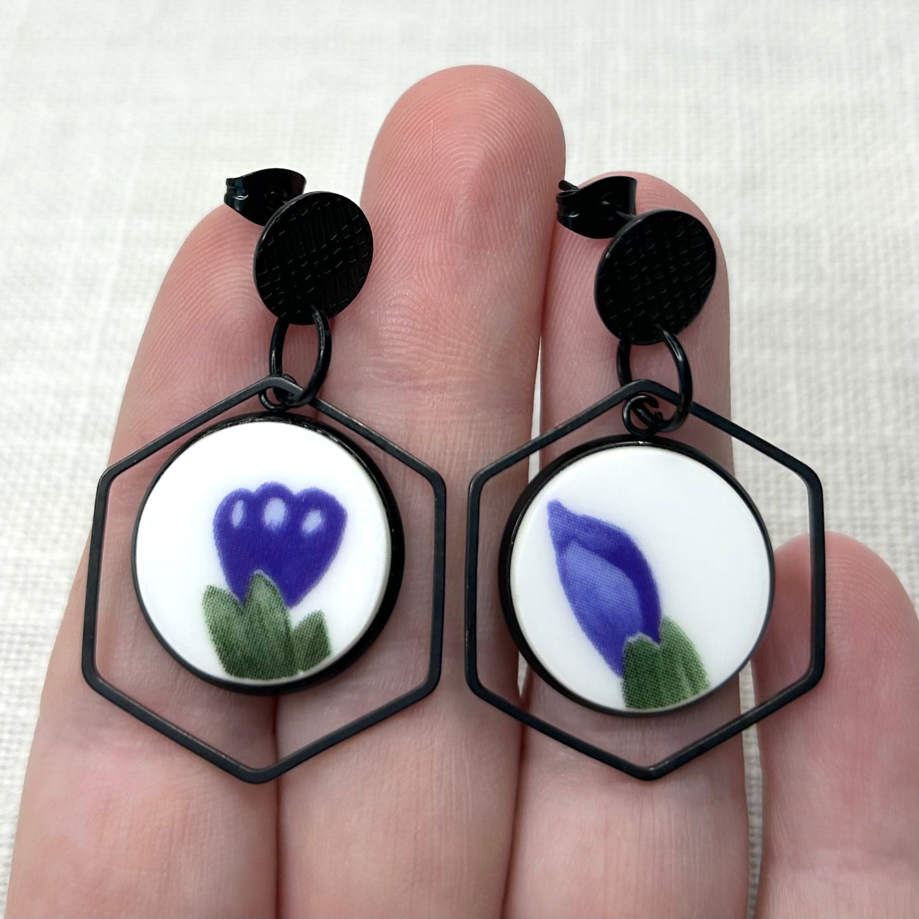 1960’s Crown Trent China Stud Dangly Earrings B
