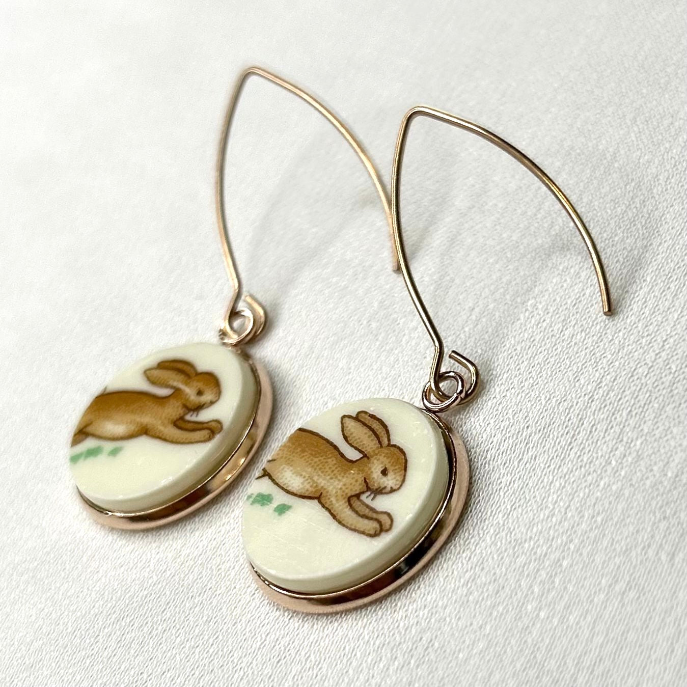 Royal Doulton ‘Bunnykins’ Hooks Dangly Earrings RM