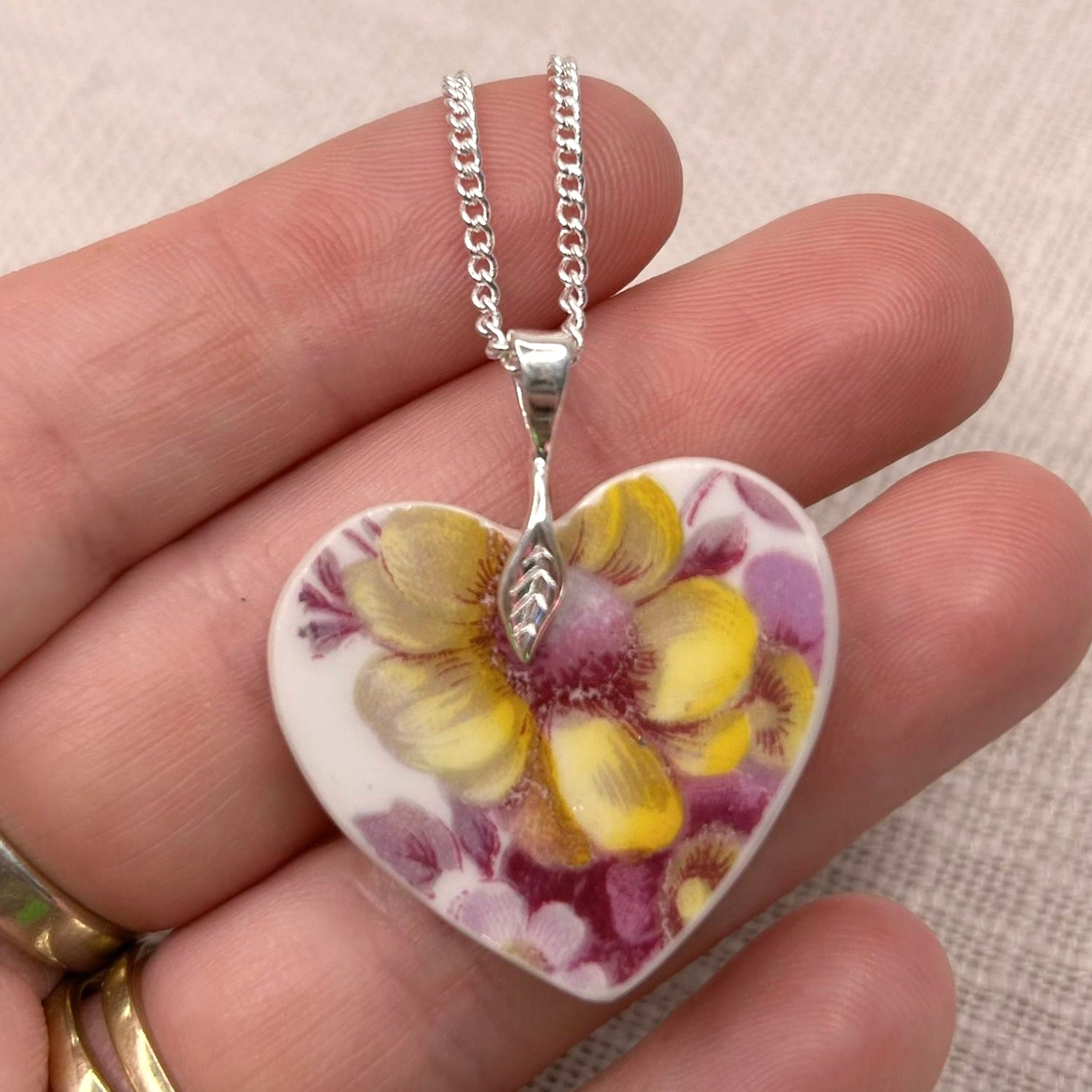 1940’s Sterling Silver Colclough Heart Pendant Necklace