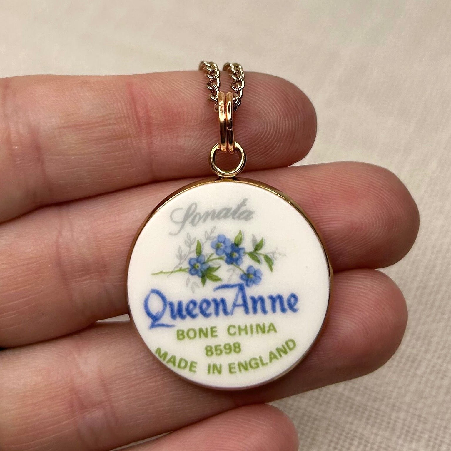 1950s Queen Anne Sonata Backstamp Pendant Necklace Rose Gold