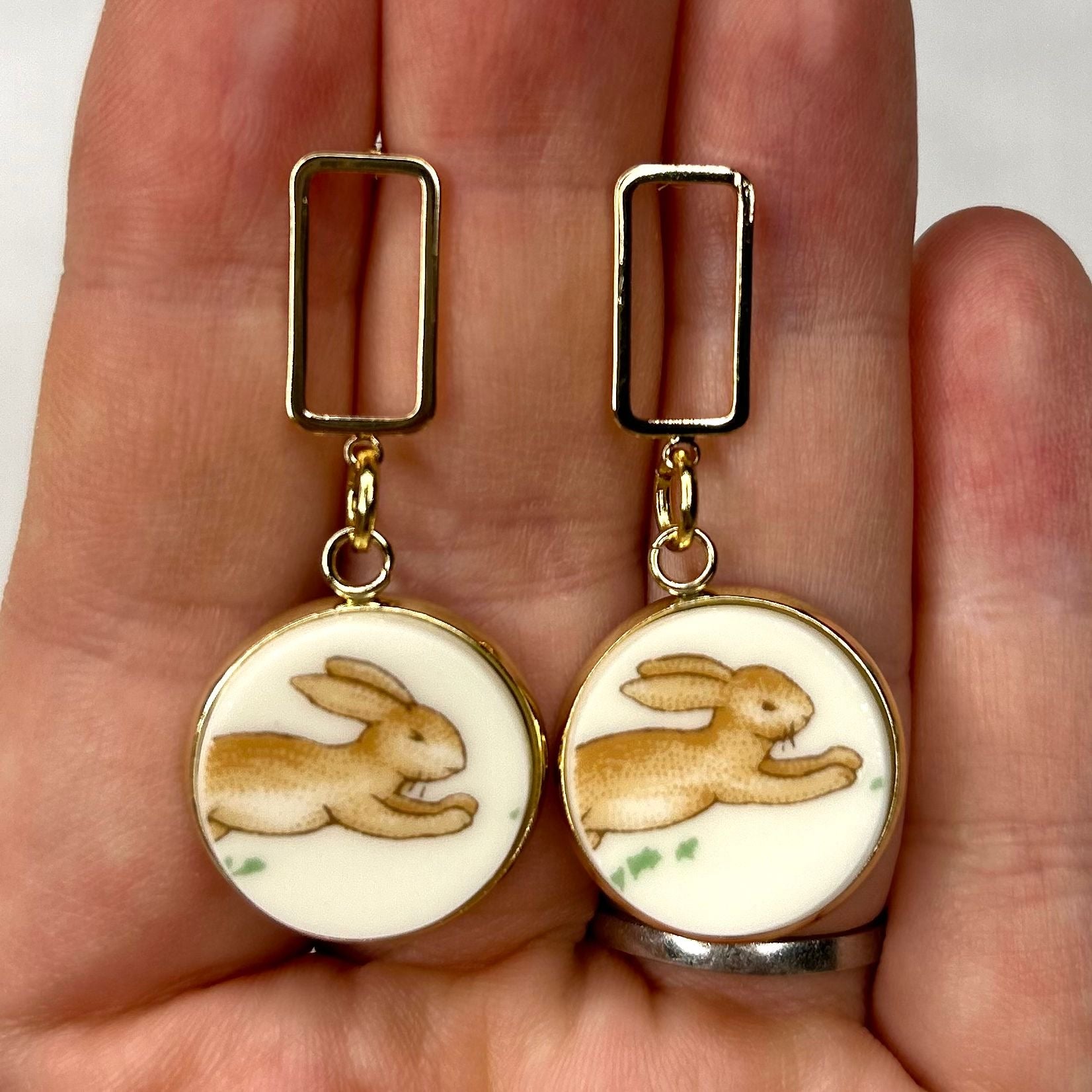 Royal Doulton ‘Bunnykins’ Stud Dangly Earrings YM