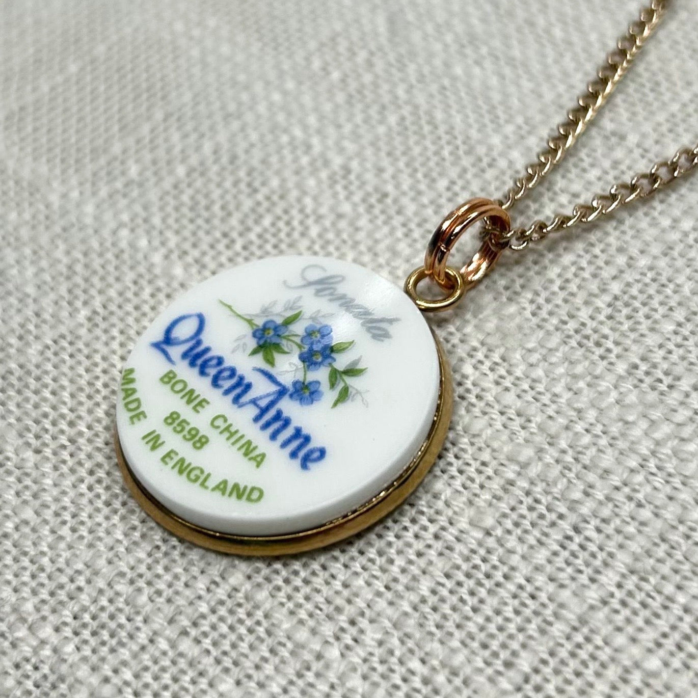 1950s Queen Anne Sonata Backstamp Pendant Necklace Rose Gold