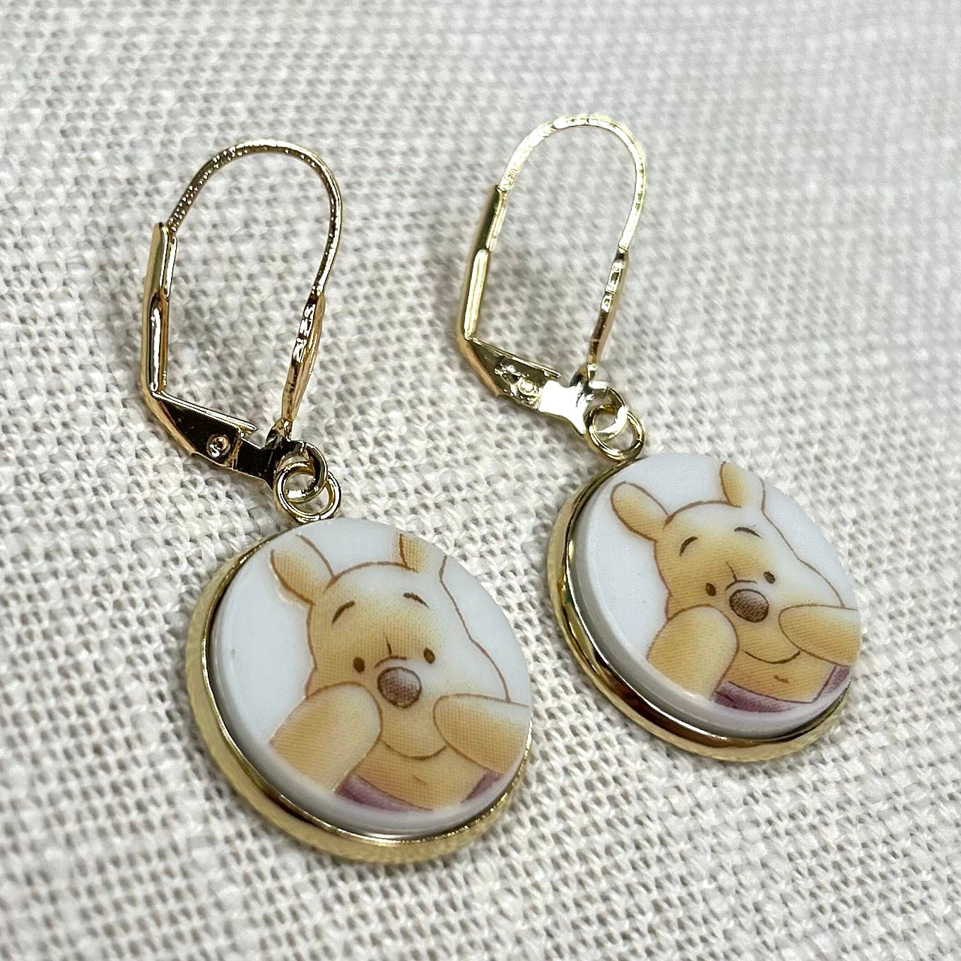 Winnie the Pooh Leverback Dangly Earrings YM