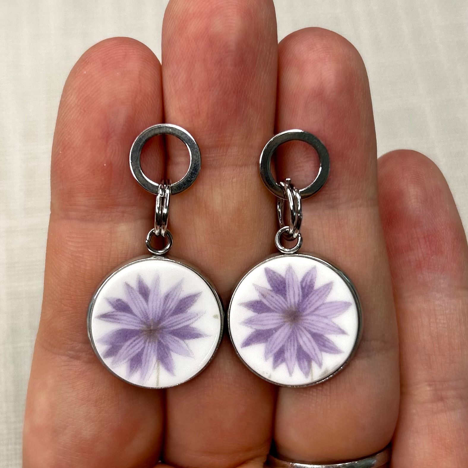 1950’s Gladstone China Stud Dangly Earrings SM