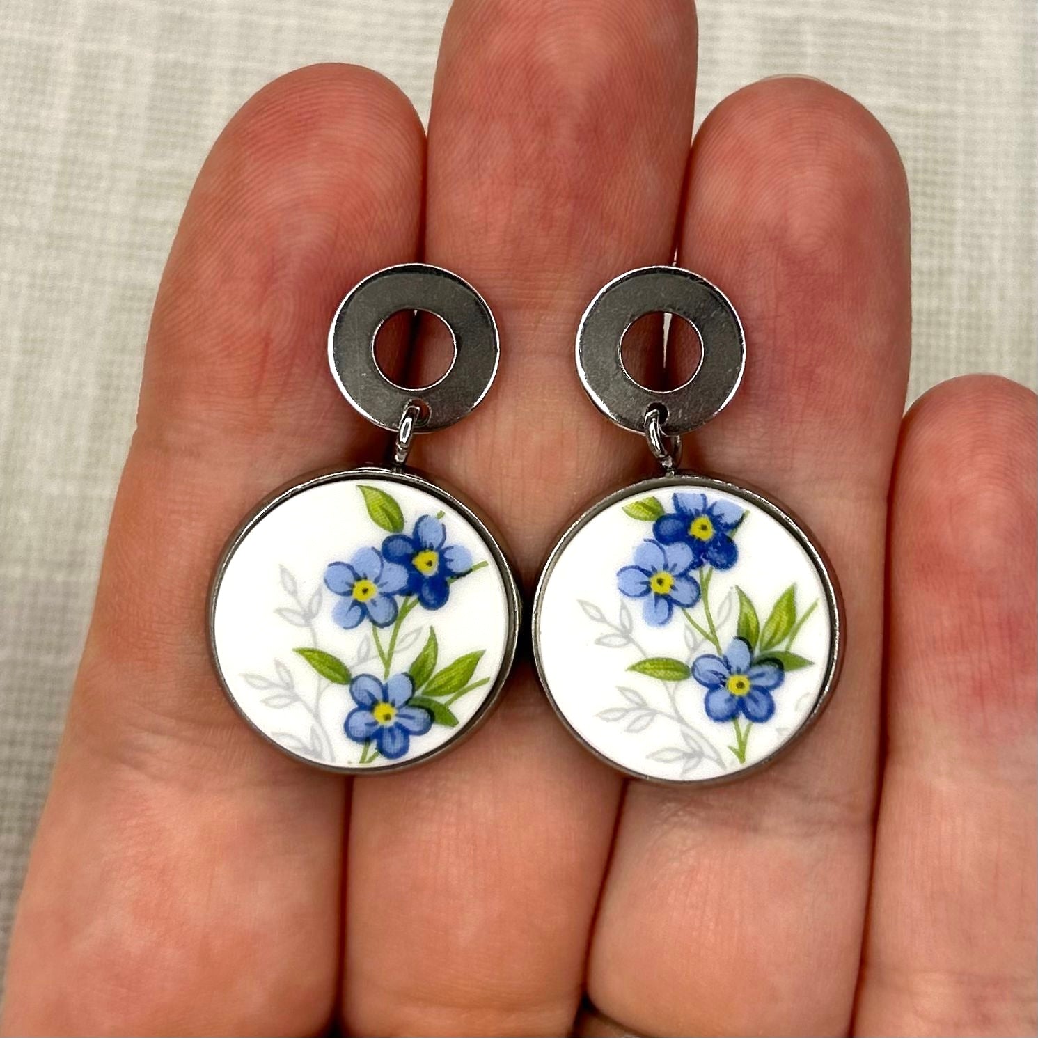 1950’s Queen Anne ‘Sonata’ Stud Dangly Earrings SM