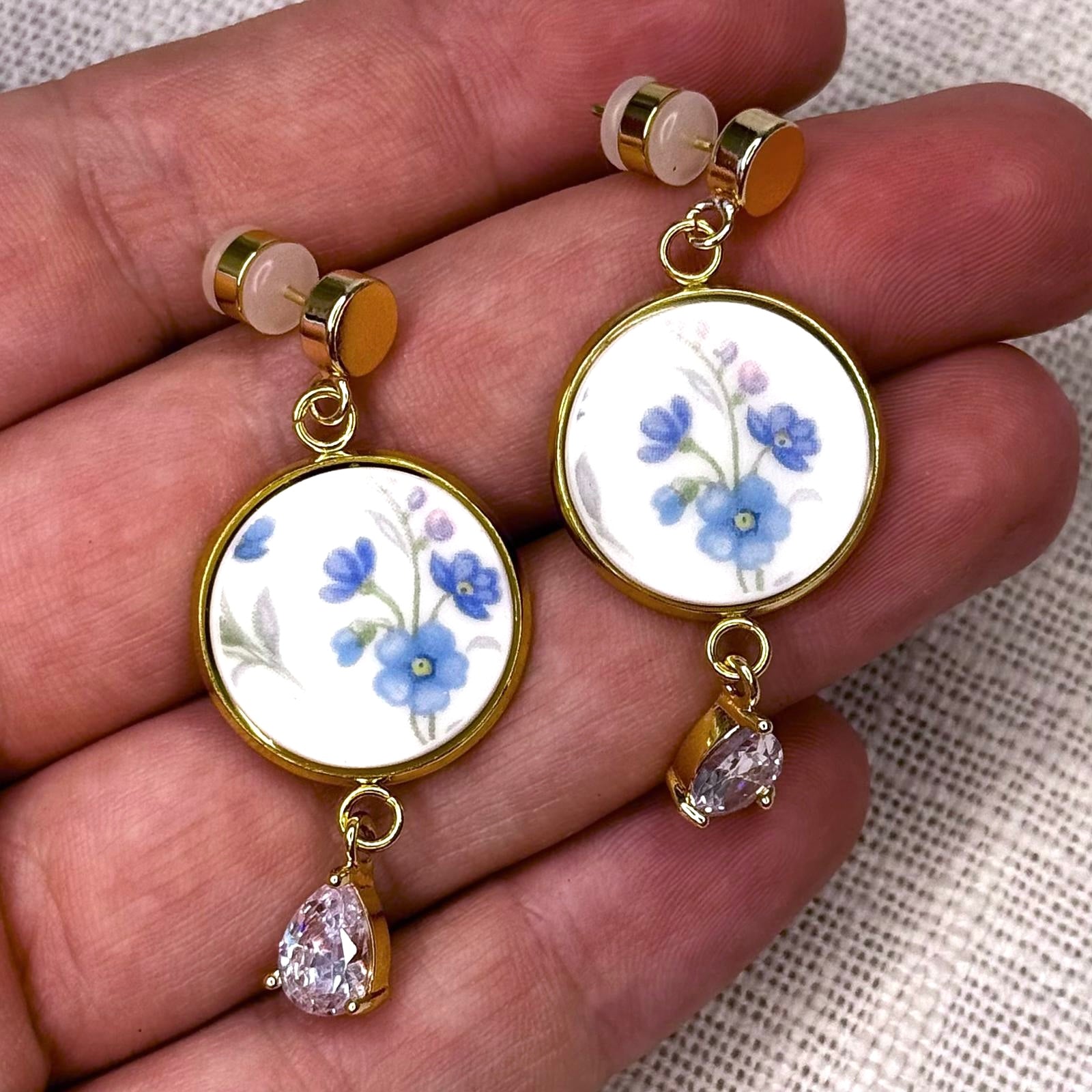 1965 Royal Albert ‘Memory Lane’ Stud Dangly Earrings Tear Drop Charm M