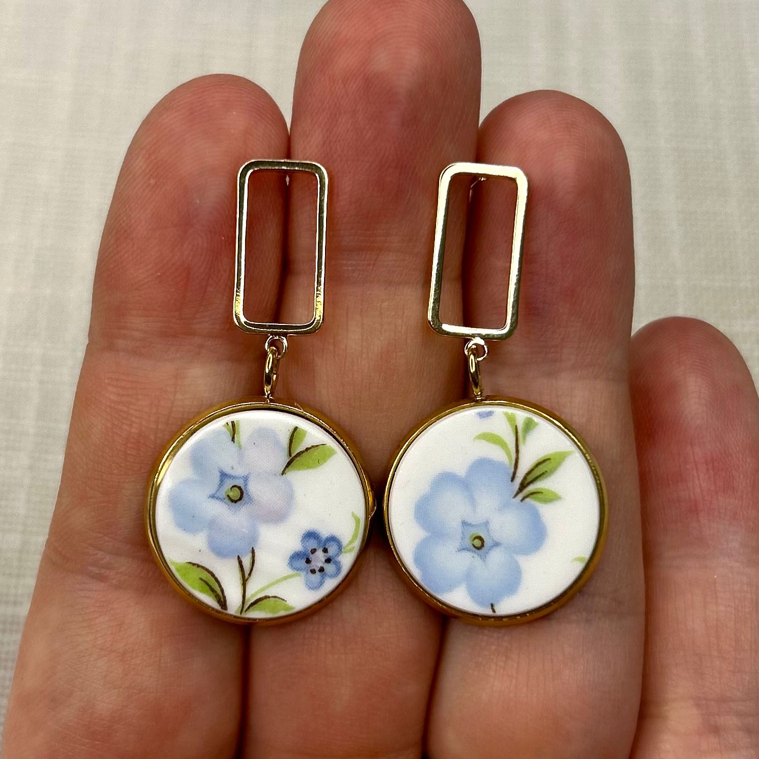 1950’s Staffordshire ‘Rock Garden’ Stud Dangly Earrings YM