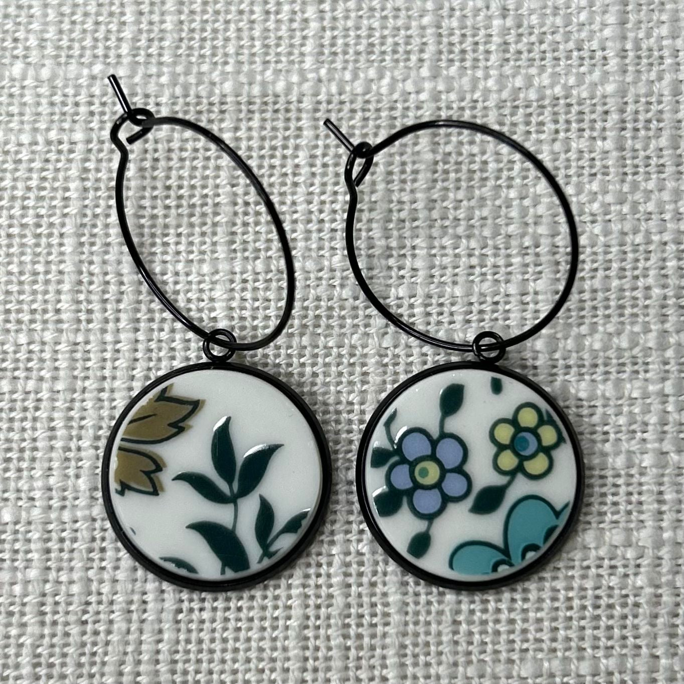 1960’s Royal Doulton Hoops Dangly Earrings BM