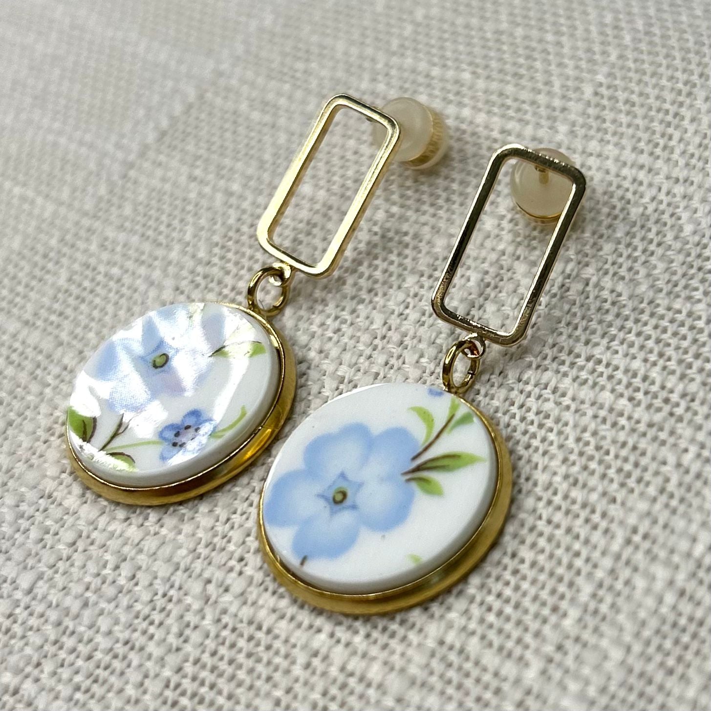 1950’s Staffordshire ‘Rock Garden’ Stud Dangly Earrings YM