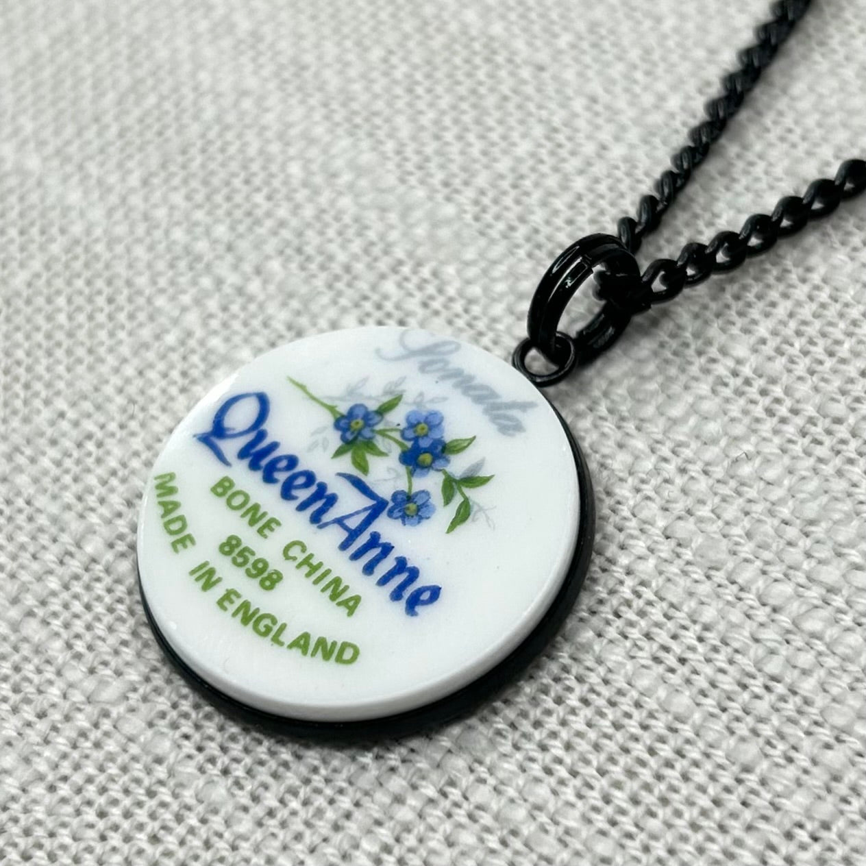 1950s Queen Anne Sonata Backstamp Pendant Necklace Black