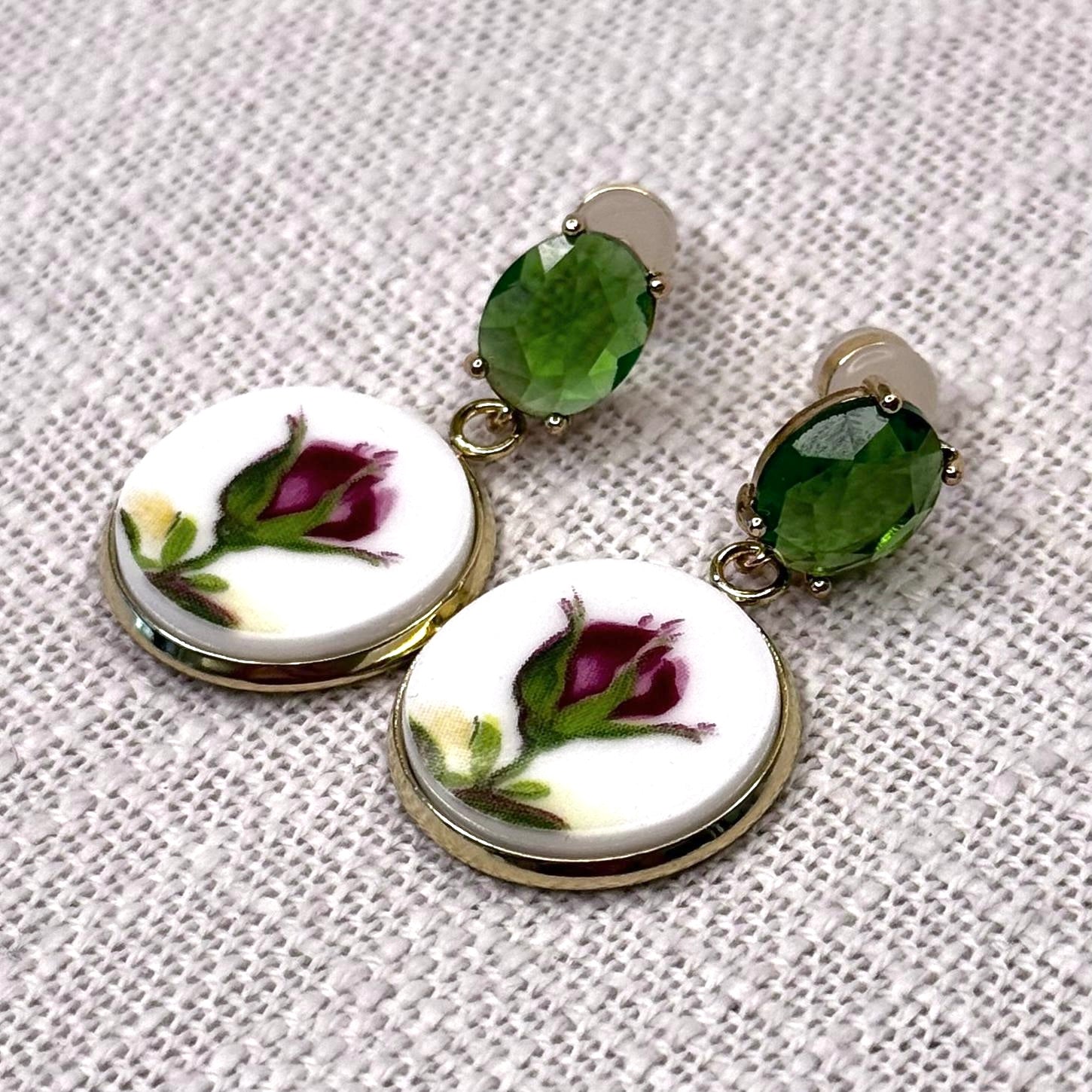 1962 Royal Albert ‘Old Country Roses’ Stud Dangly Earrings YG Green M
