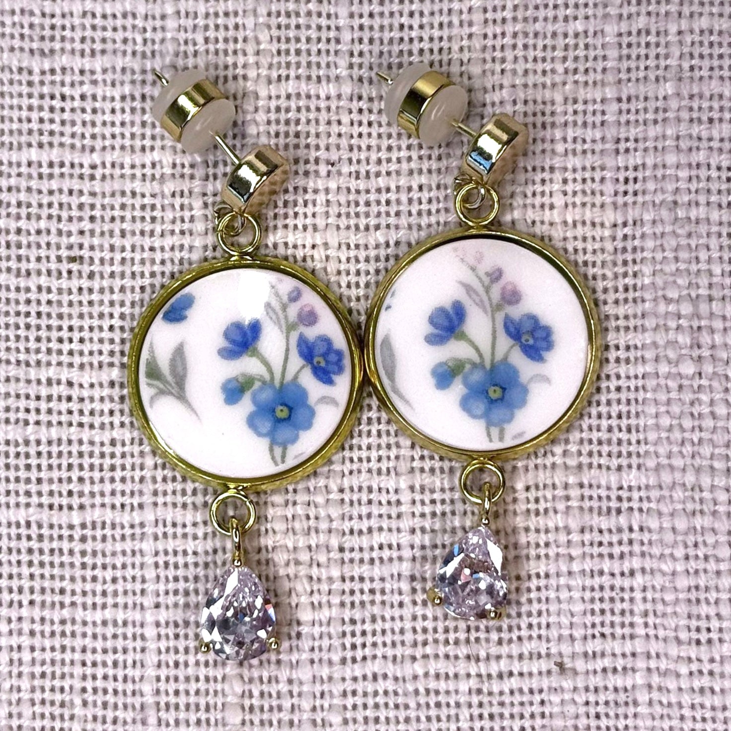 1965 Royal Albert ‘Memory Lane’ Stud Dangly Earrings Tear Drop Charm M