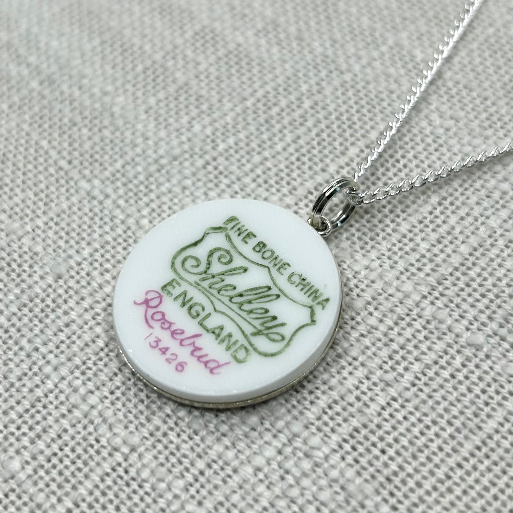 1945-60 Shelley ‘Rosebud’ Backstamp Pendant Necklace Sterling Silver