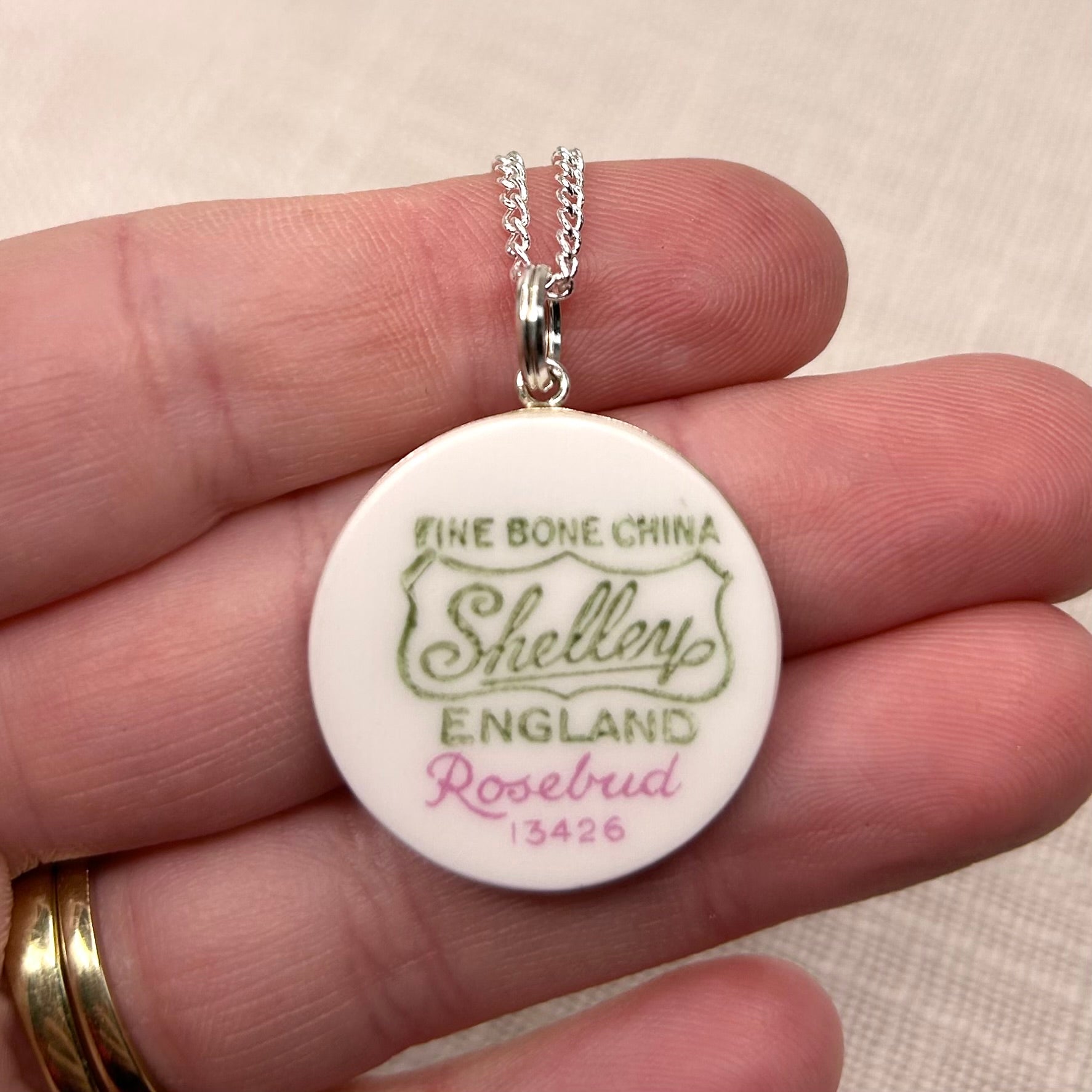 1945-60 Shelley ‘Rosebud’ Backstamp Pendant Necklace Sterling Silver