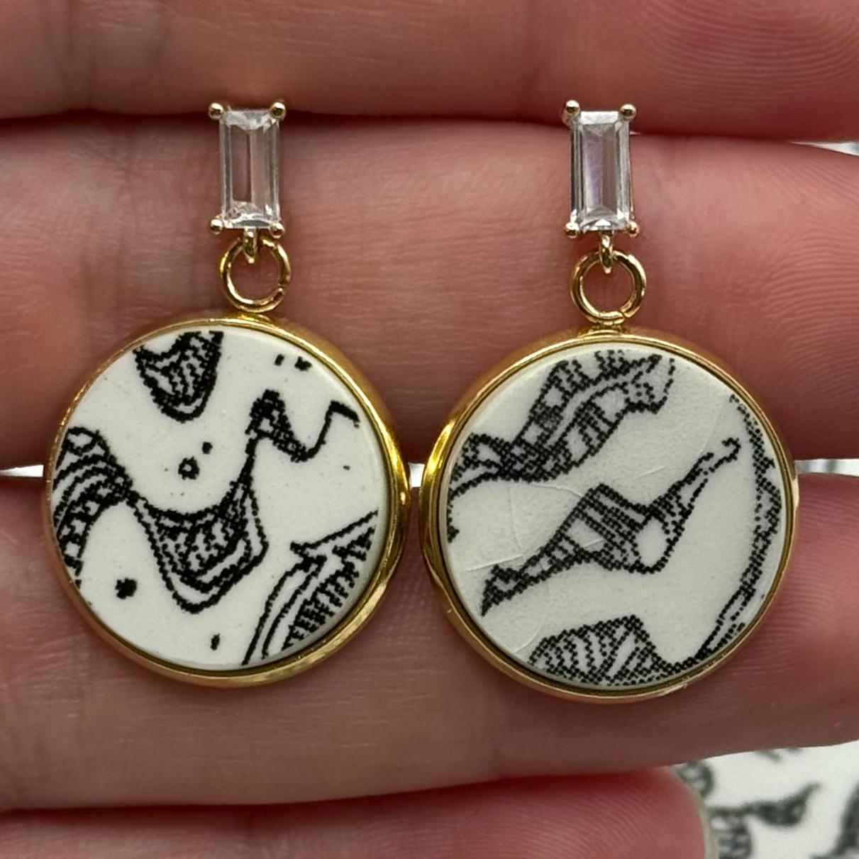 Kashmir China 1970s Broken Plate Stud Earrings