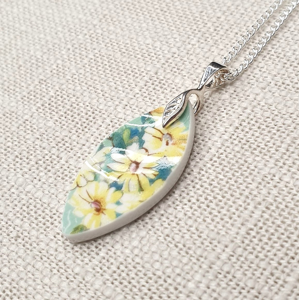 1935-45 Sterling Silver Shelley ‘Melody’ Pendant Necklace