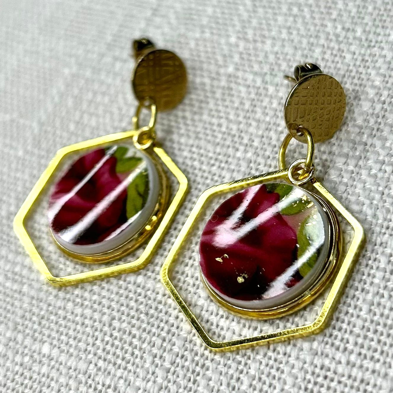1962 Royal Albert ‘Old Country Roses’ Stud Dangly Earrings YM