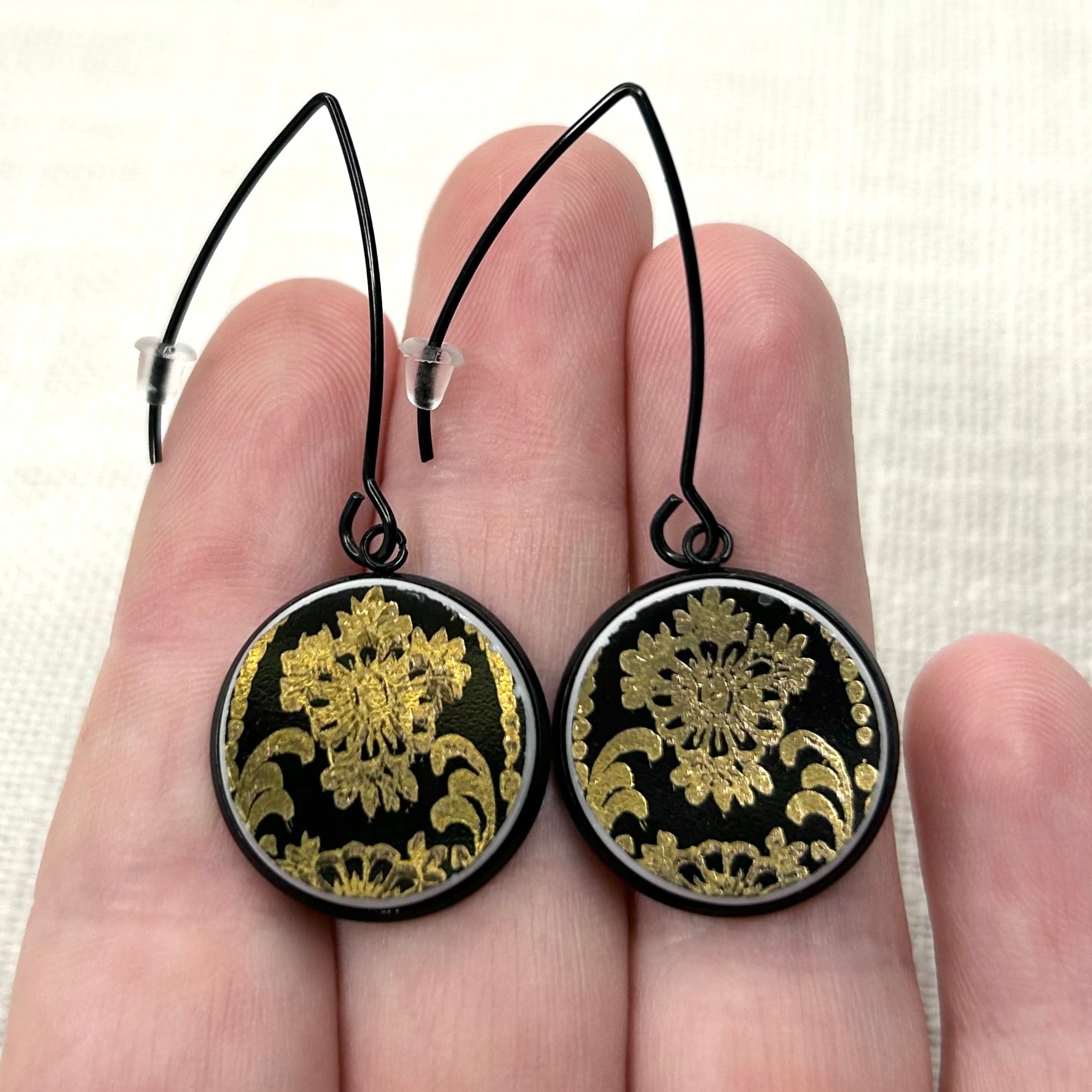 1960’s Westminster China Hooks Dangly Earrings B