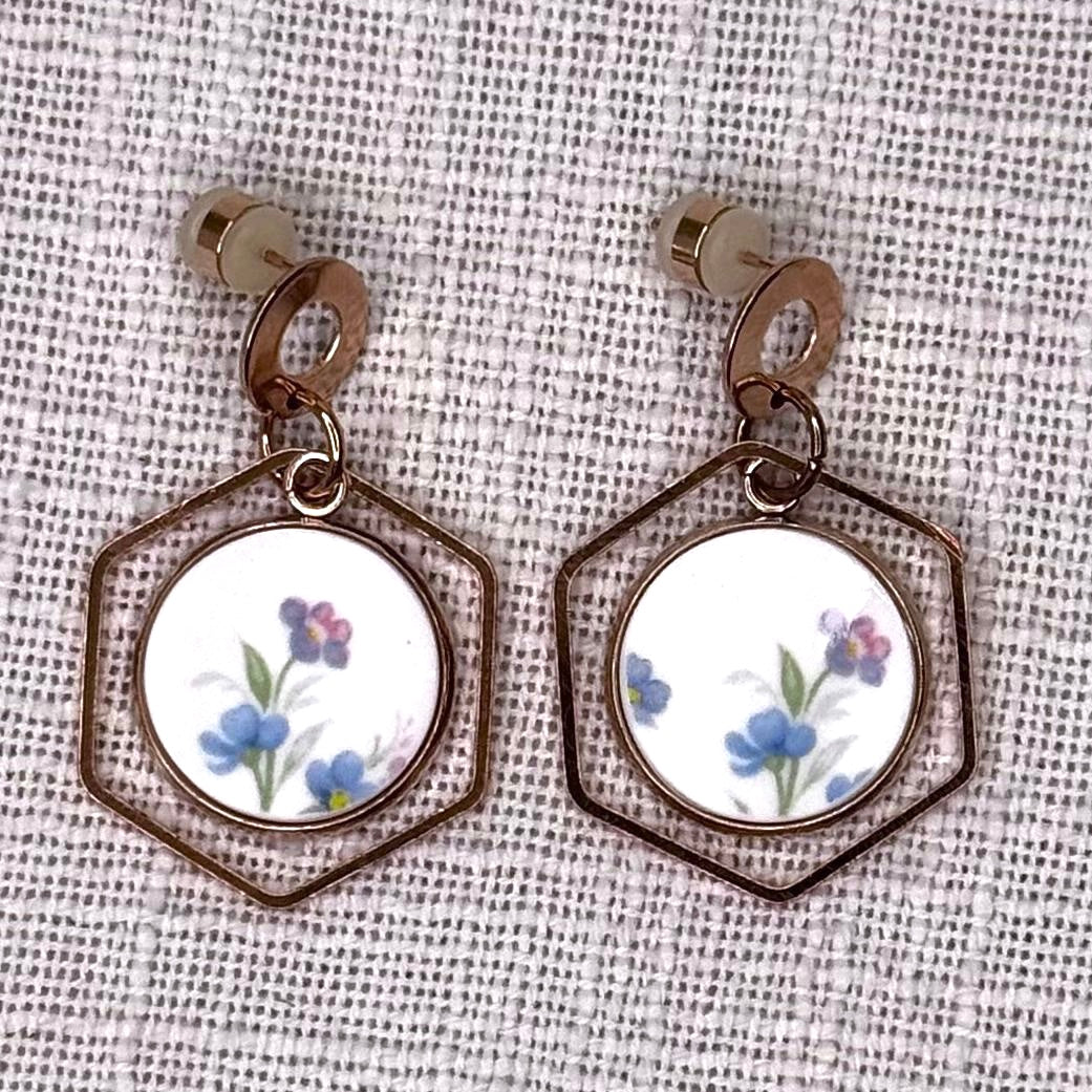 1965 Royal Albert ‘Memory Lane’ Stud Dangly Earrings R