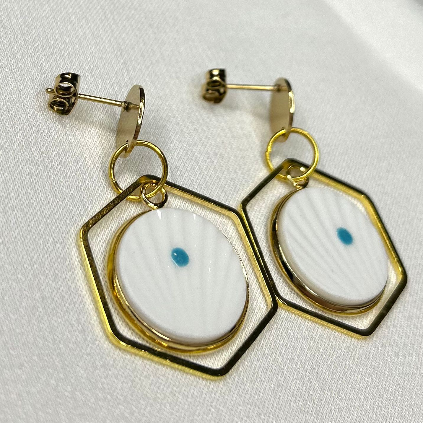 1938-66 Shelley Polka Dots Stud Dangly Earrings YM