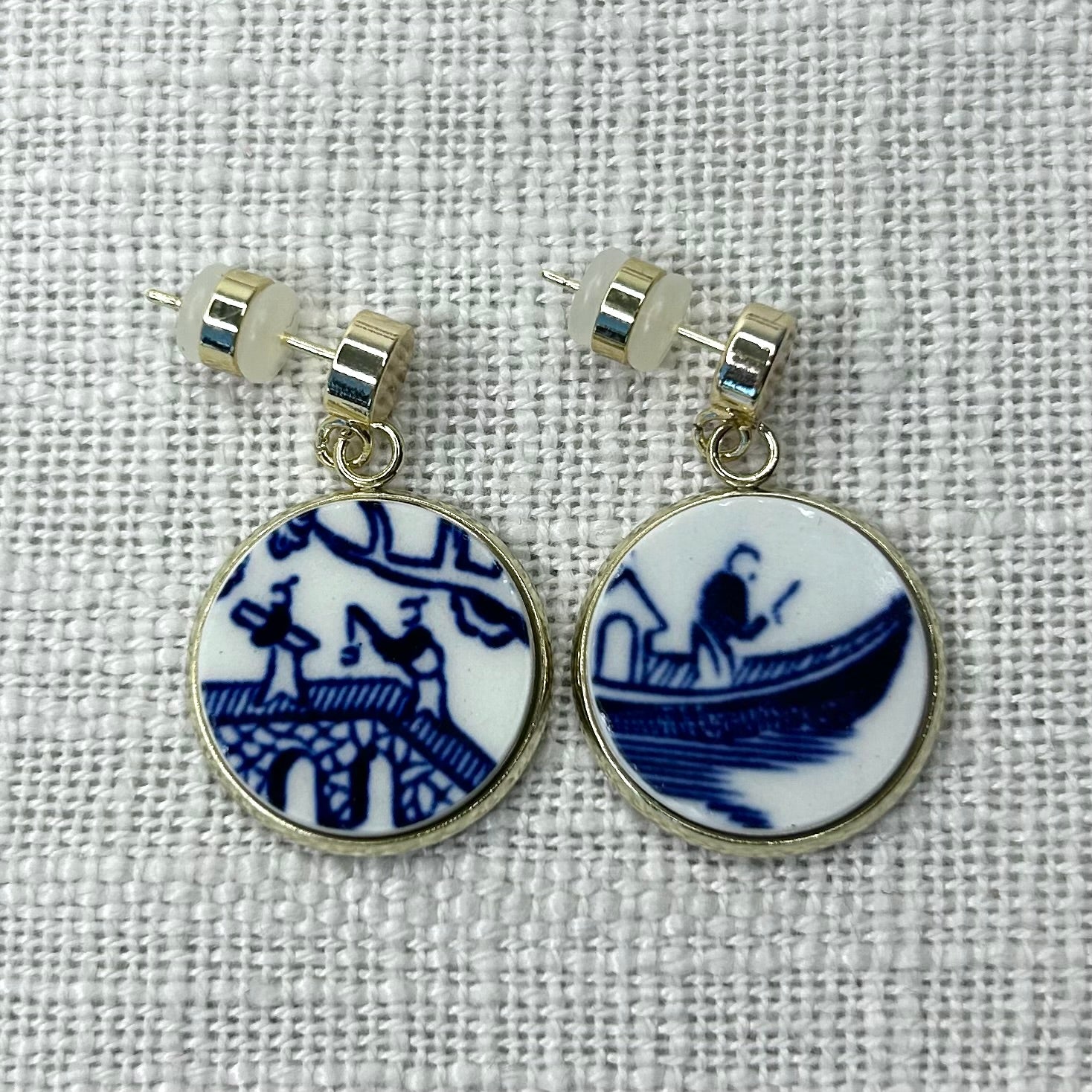 1960/70’s Churchill ‘Blue Willow’ Stud Dangly Earrings Y