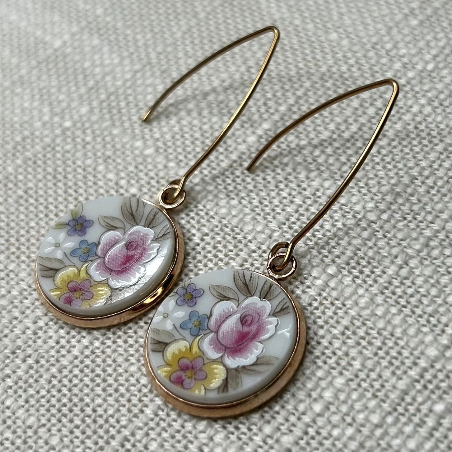 1970’s Noritake Hooks Dangly Earrings RM