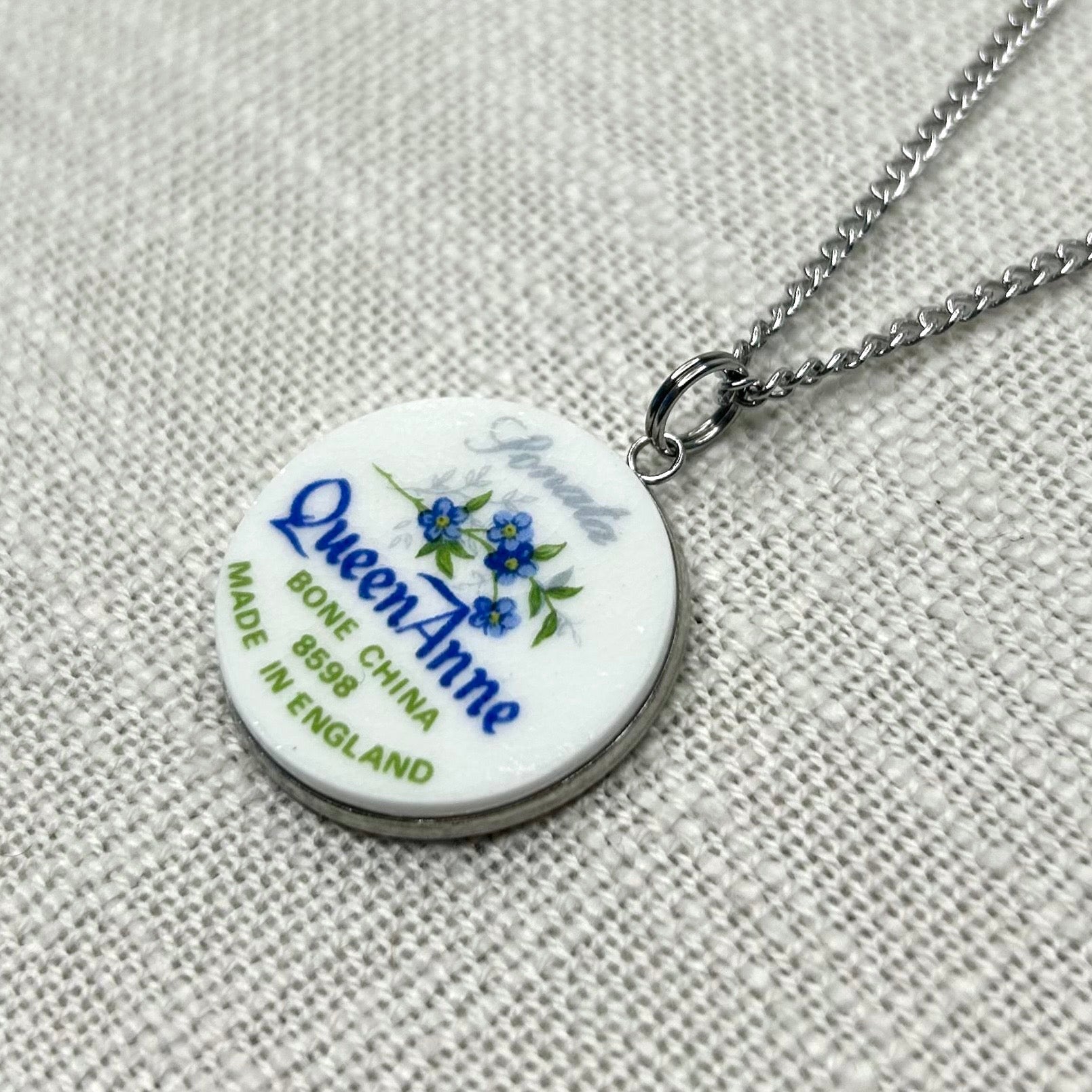 1950s Queen Anne Sonata Backstamp Pendant Necklace Silver