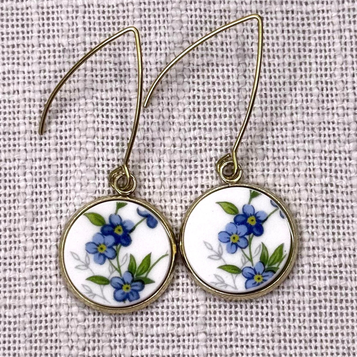 1950’s Queen Anne ‘Sonata’ Hooks Dangly Earrings YM