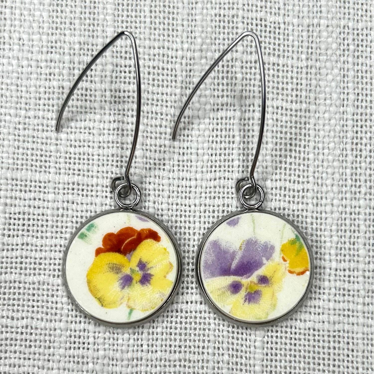 1937 Royal Doulton ‘Wild Pansy’ Hooks Dangly Earrings SM