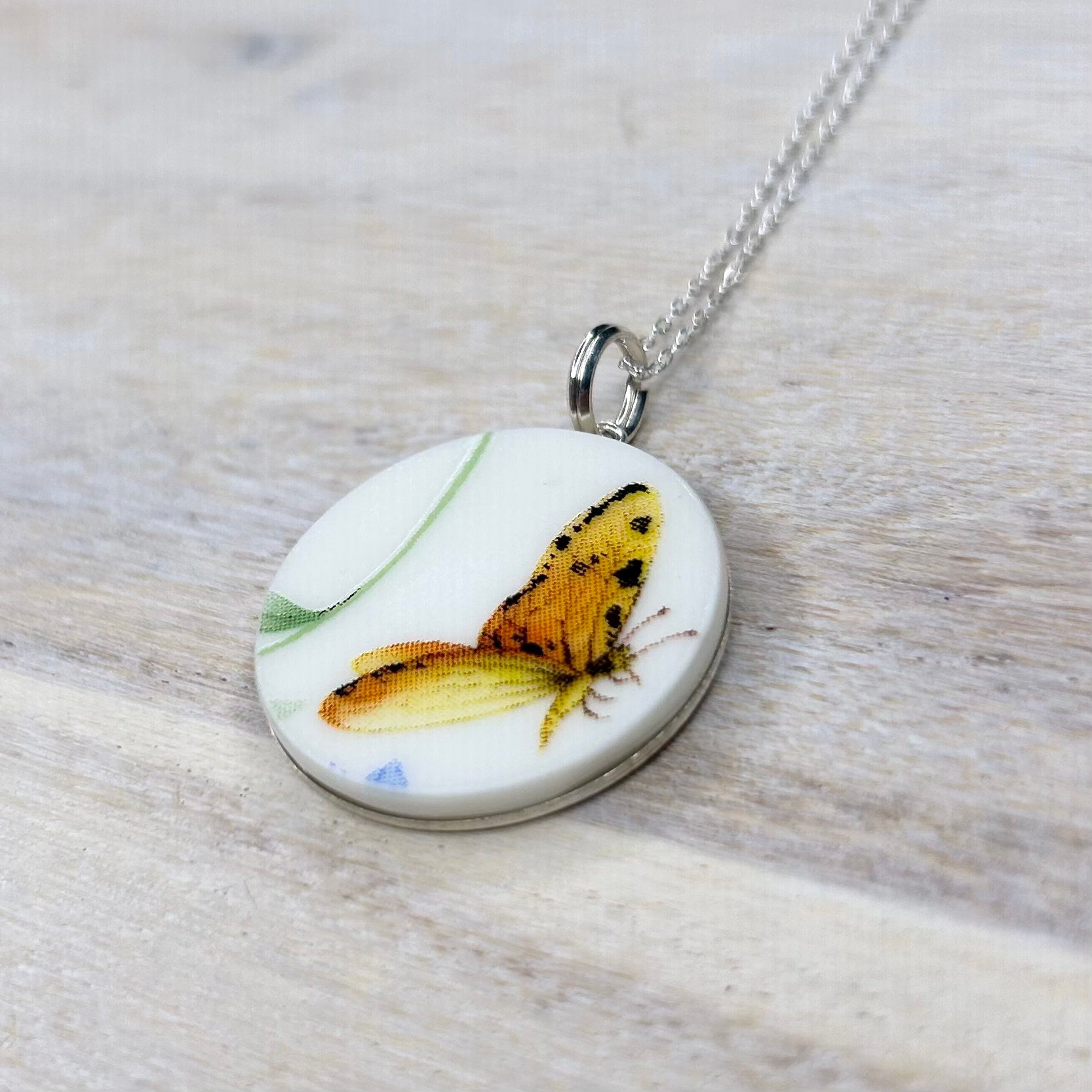 Sterling Silver Butterfly Pendant Necklace 2000’s M