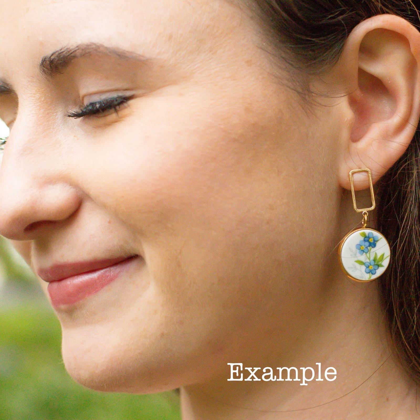 1980s Midnight Willow Stud Dangly Earrings