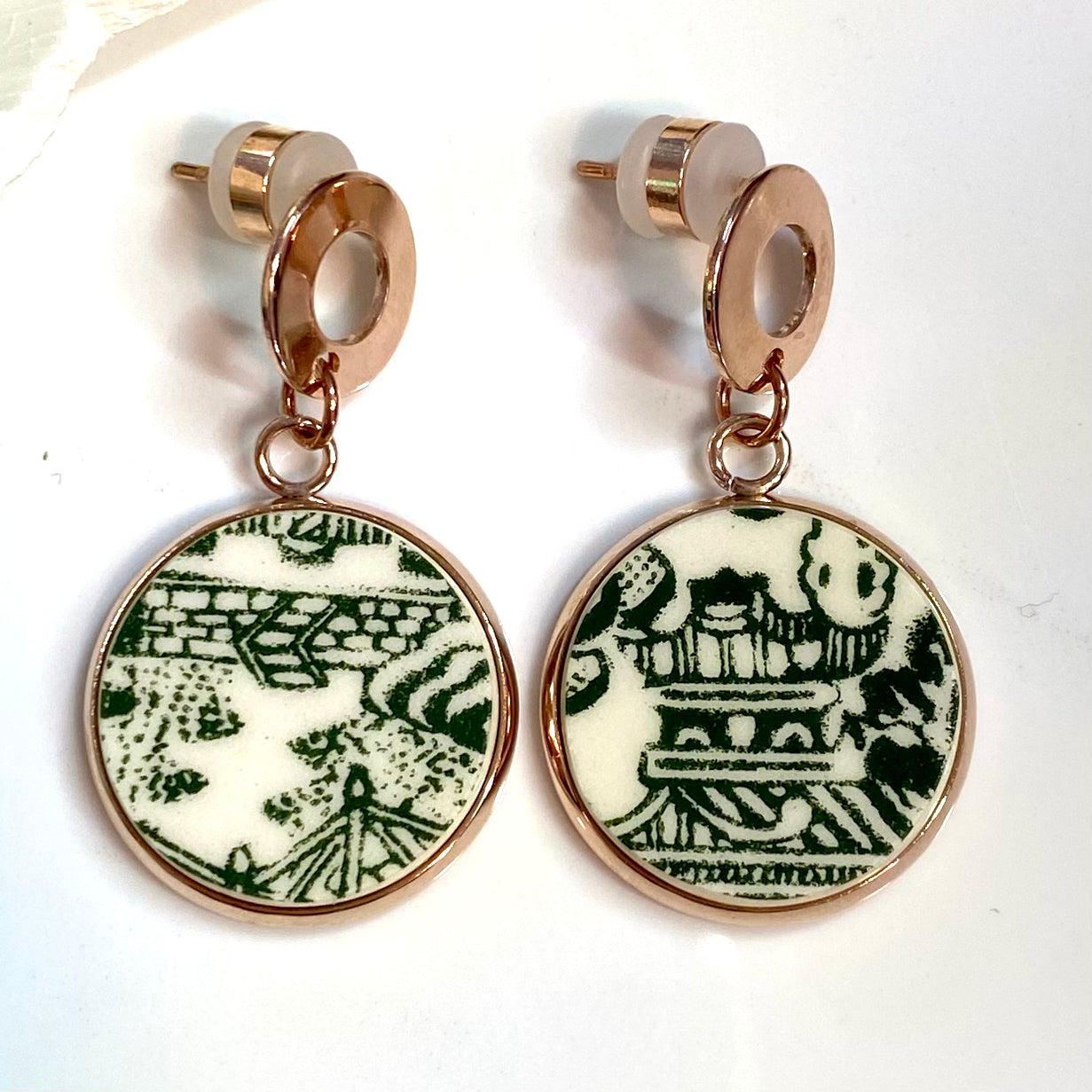 Green Willow Ware by Royal China Stud Dangly Earrings RG