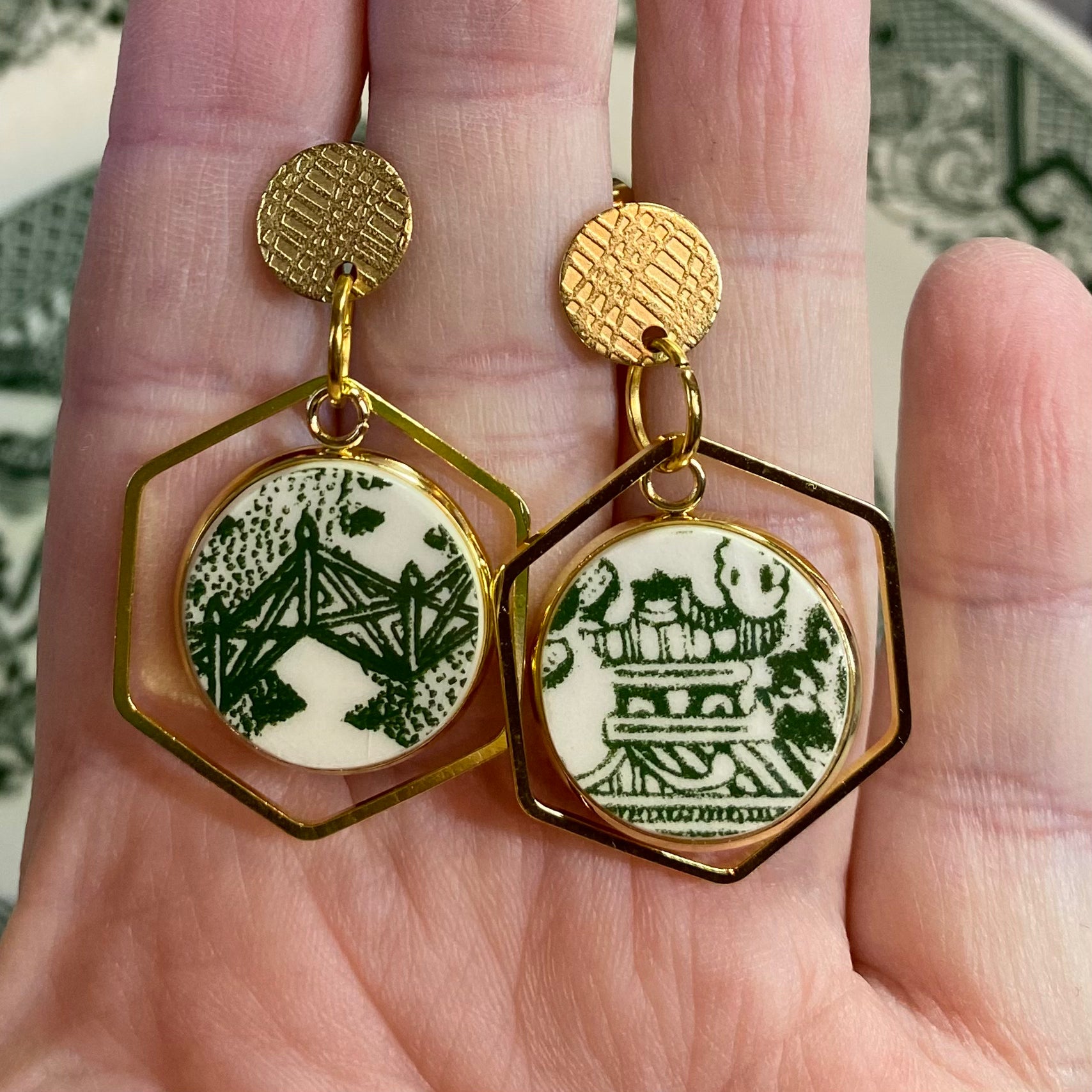 Green Willow Ware by Royal China Stud Dangly Earrings YM