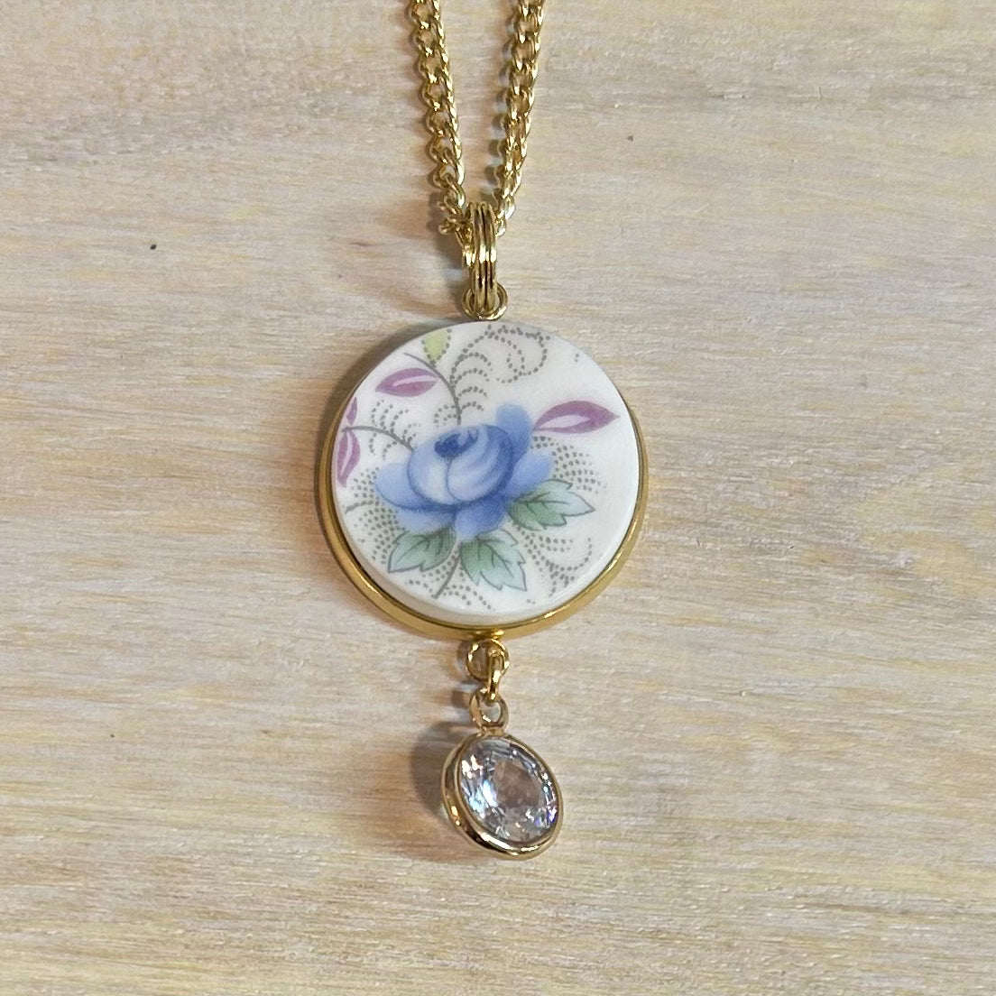 1989-98 Royal Albert ‘Blue Blossom’ Pendant Necklace Y
