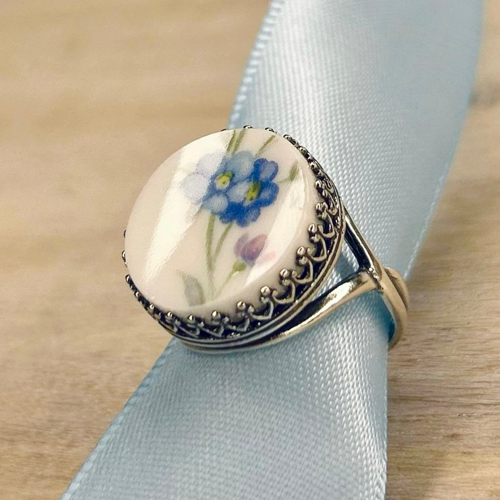 1965 Sterling Silver Royal Albert ‘Memory Lane’ Ring M