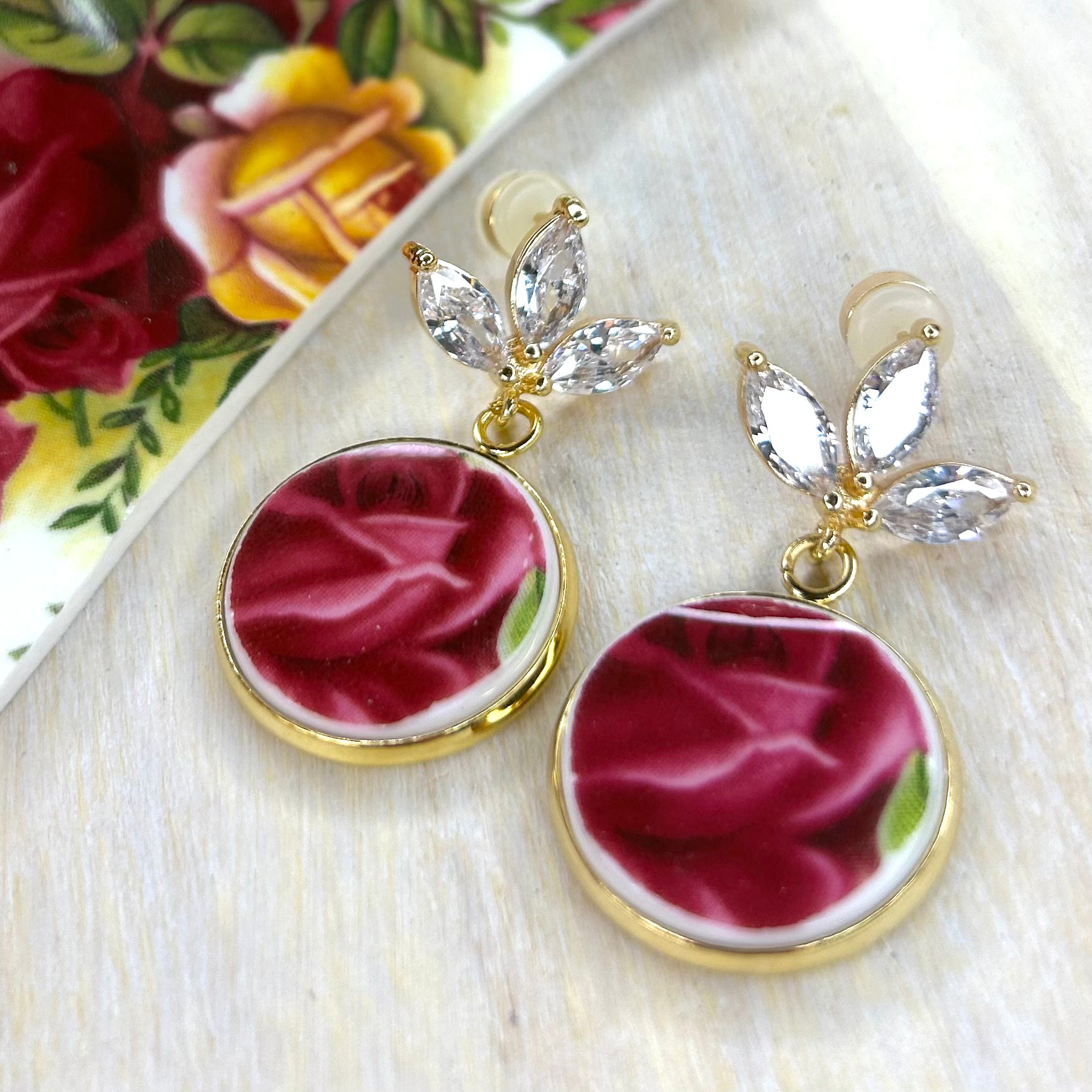 1962 Royal Albert ‘Old Country Roses’ Stud Dangly Earrings