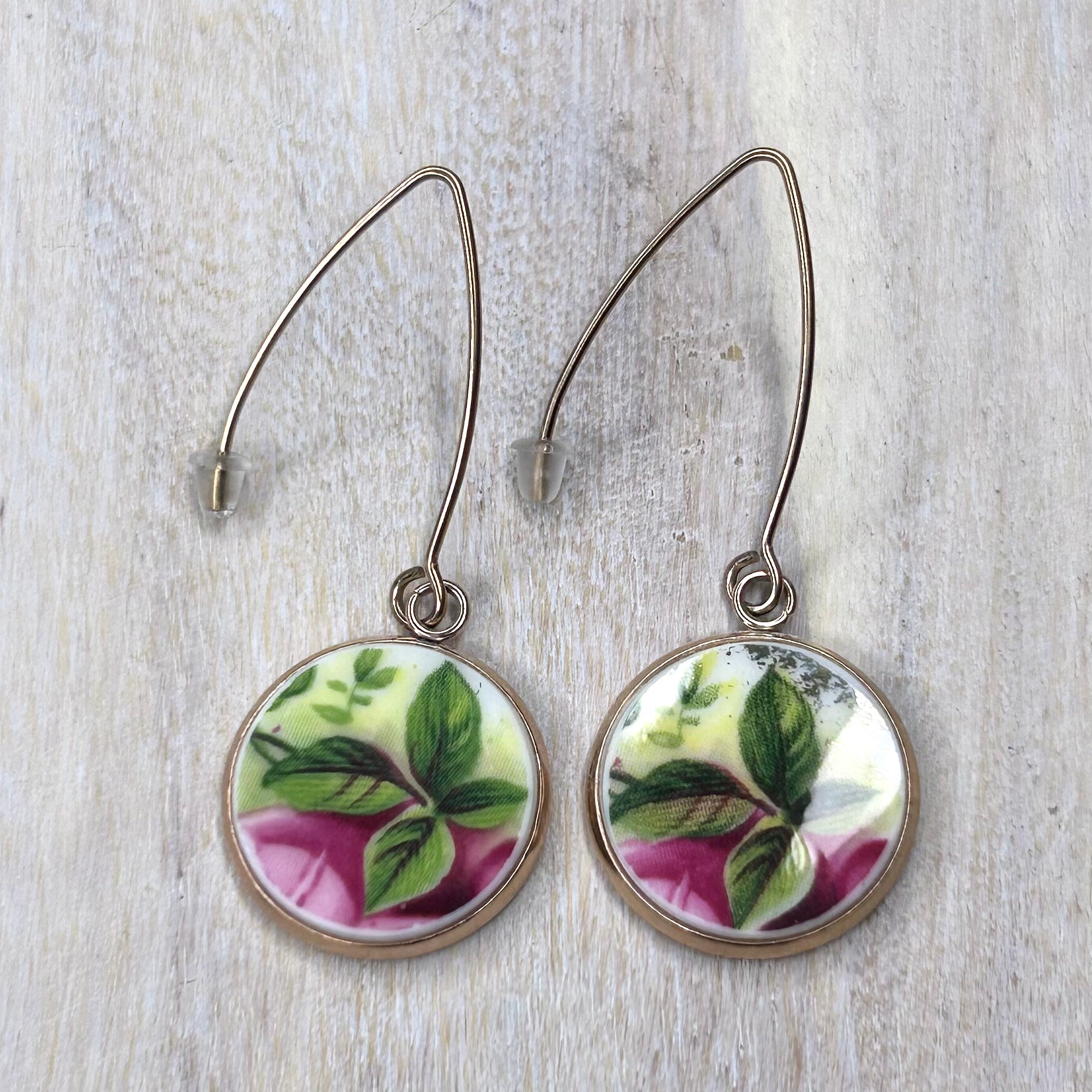 1962 Royal Albert ‘Old Country Roses’ Hooks Dangly Earrings RM