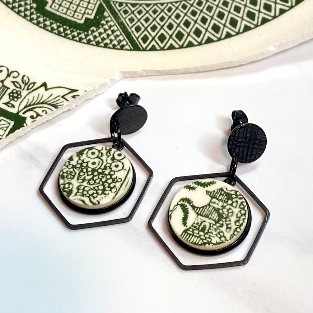 Green Willow Ware by Royal China Stud Dangly Earrings Black