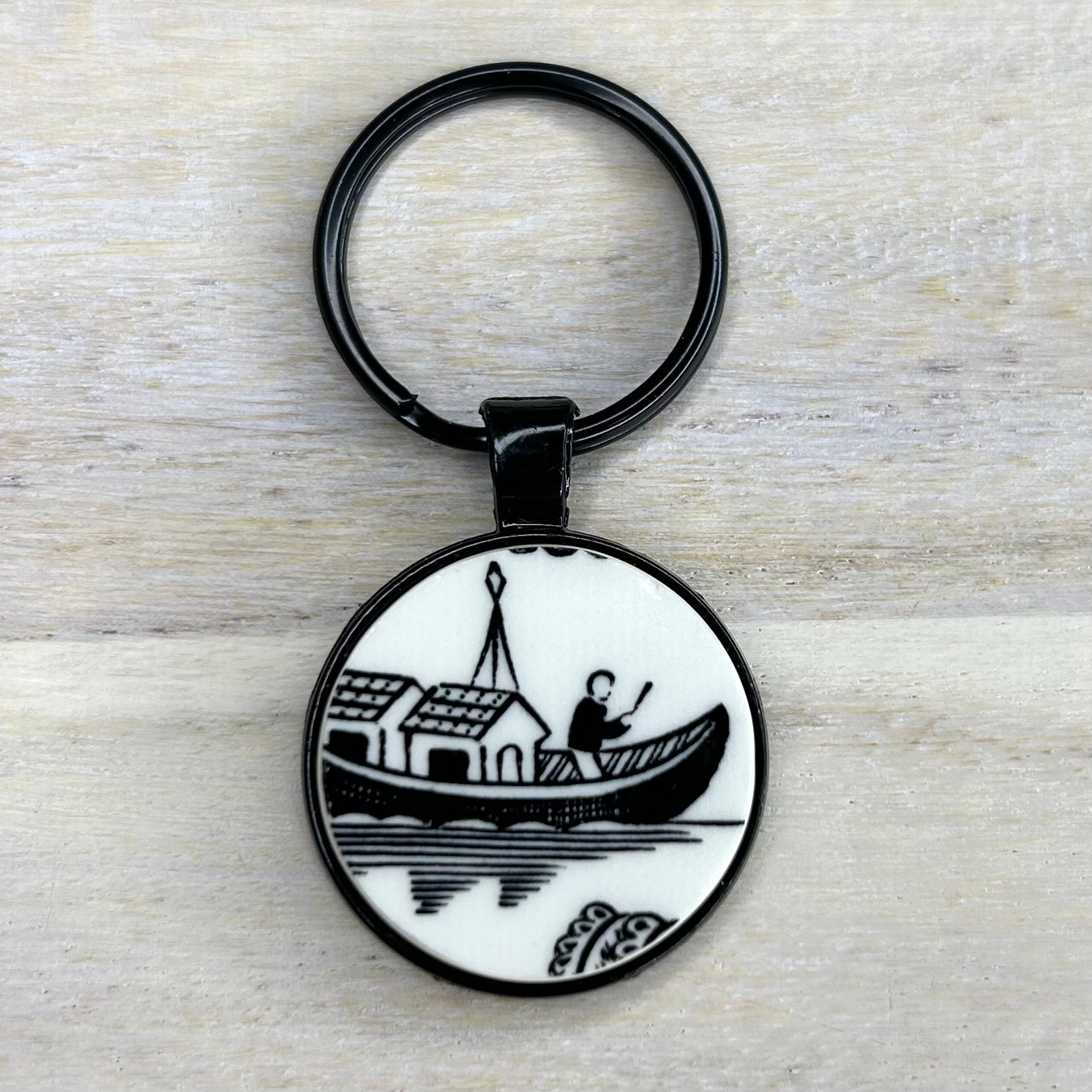 1980’s Churchill Midnight Willow Keyring Keychain M