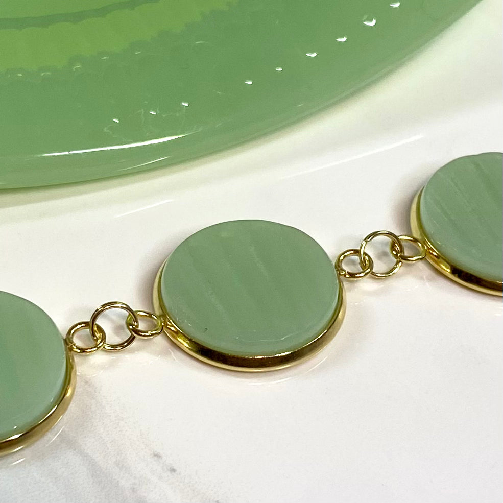 1950’s Fire King ‘Jadeite’ Bracelet YG