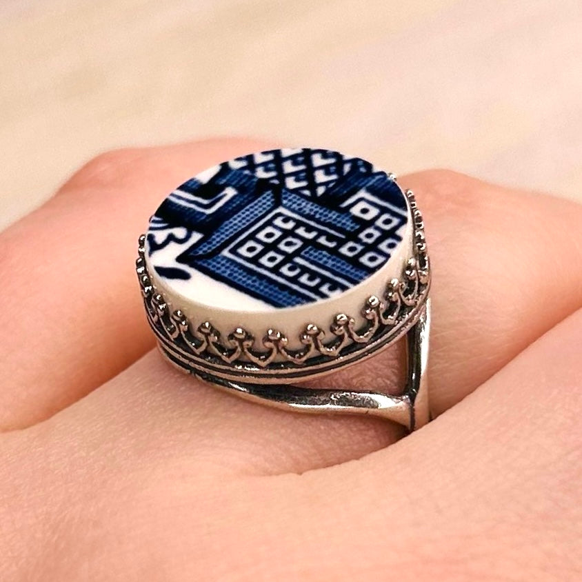 1960/70’s Sterling Silver Churchill ‘Blue Willow’ Ring M